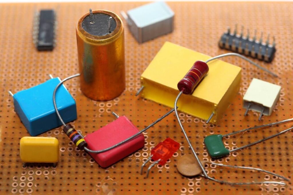 different types of capacitor